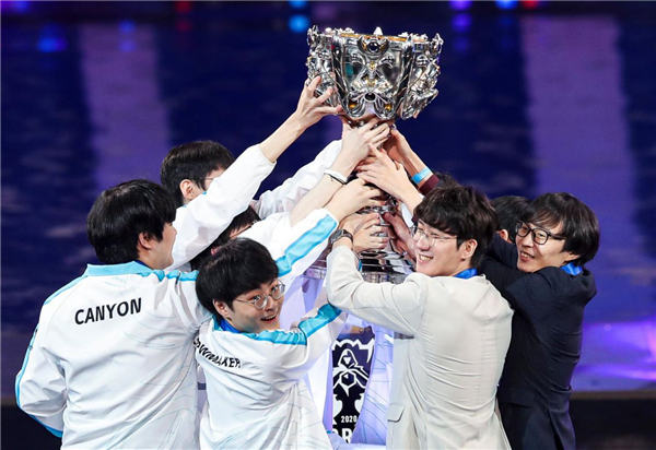 整季解锁 整季解锁